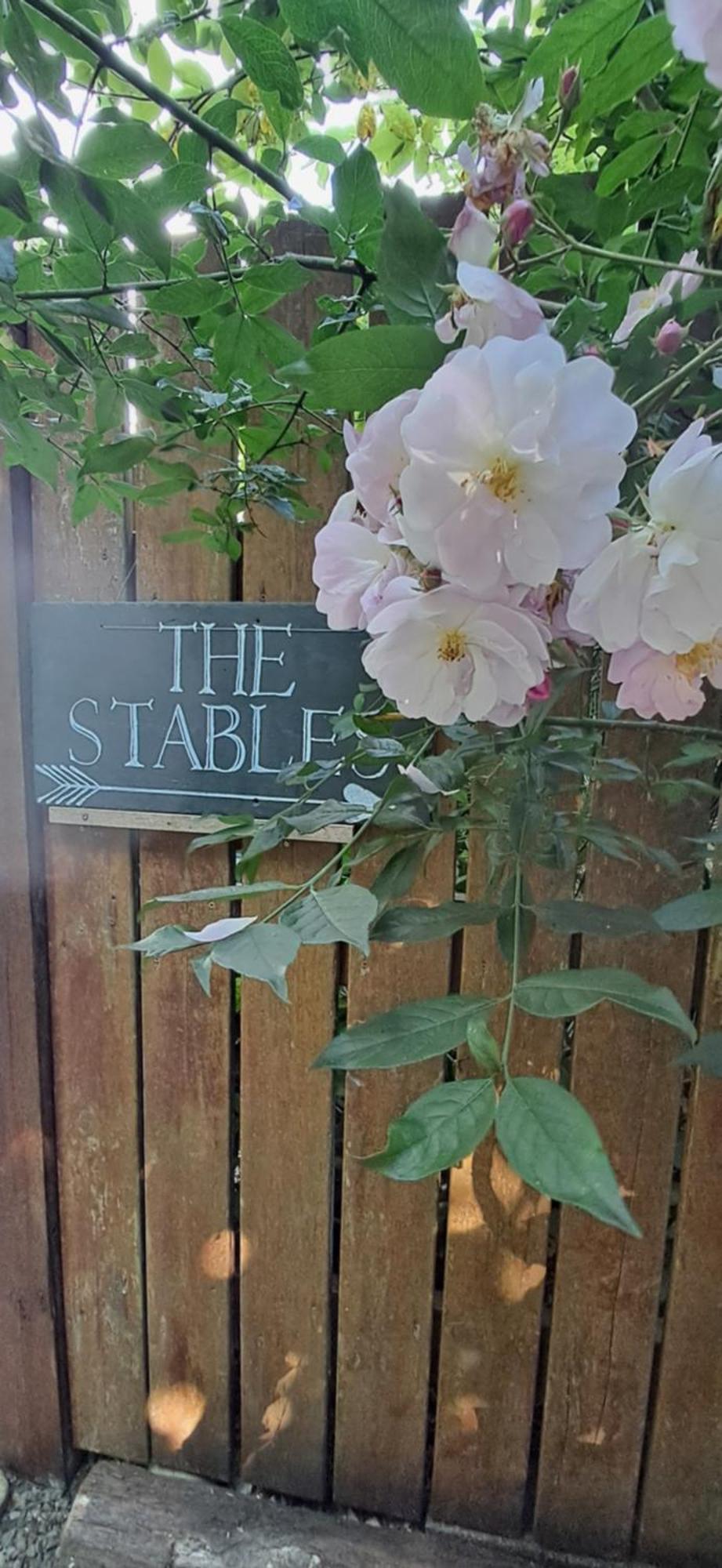 The Stables Villa Skibbereen Buitenkant foto